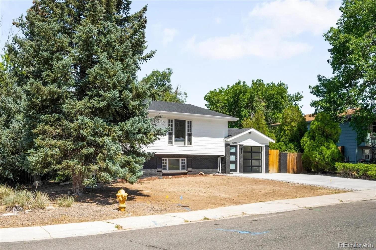 10441 W Lehigh Ave, Denver, CO 80235