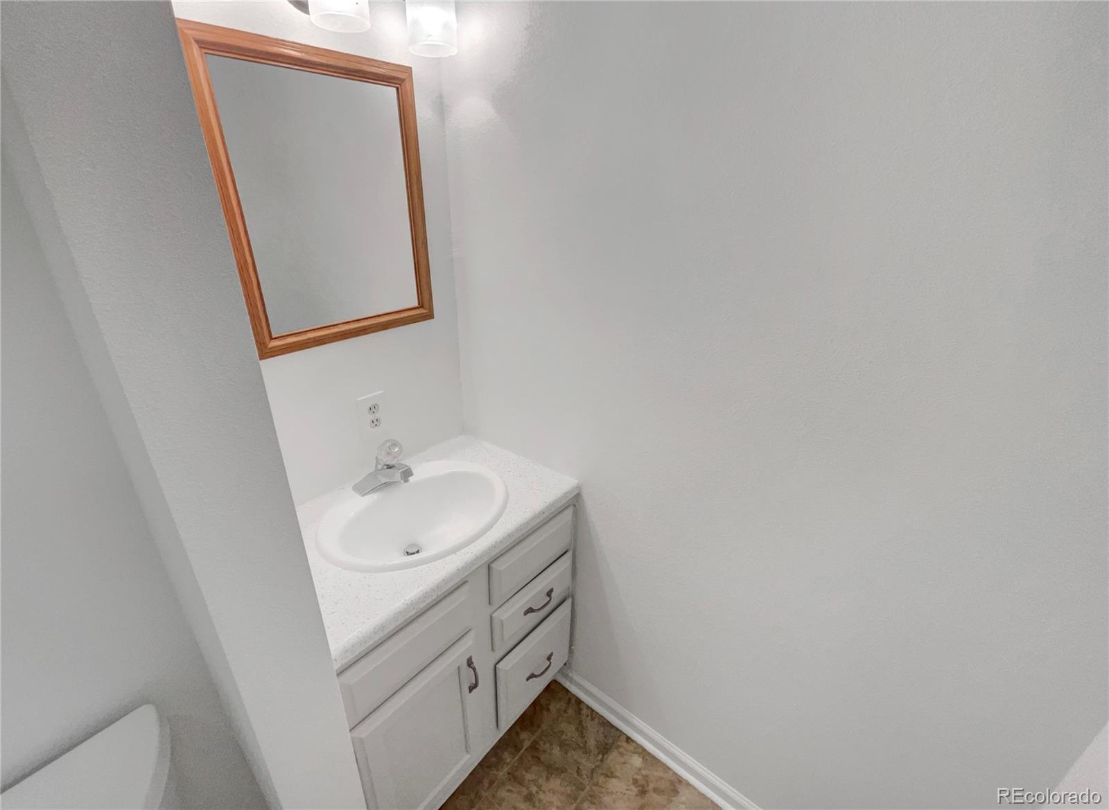 7604 S Steele St, Centennial, CO 80122