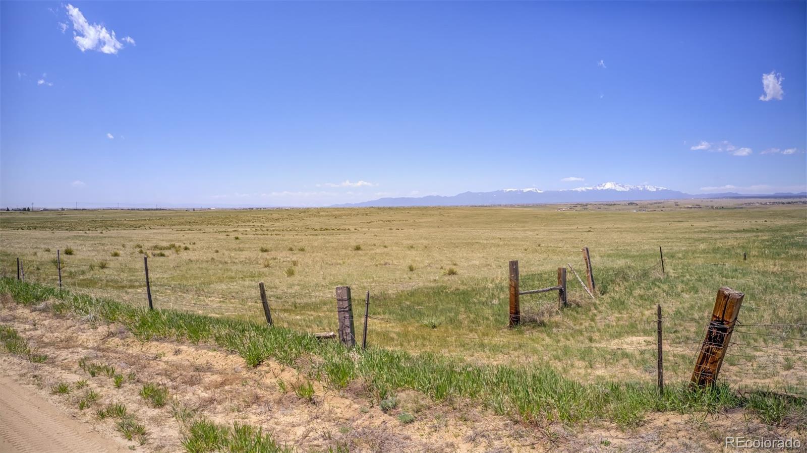 13886 Log Rd, Peyton, CO 80831