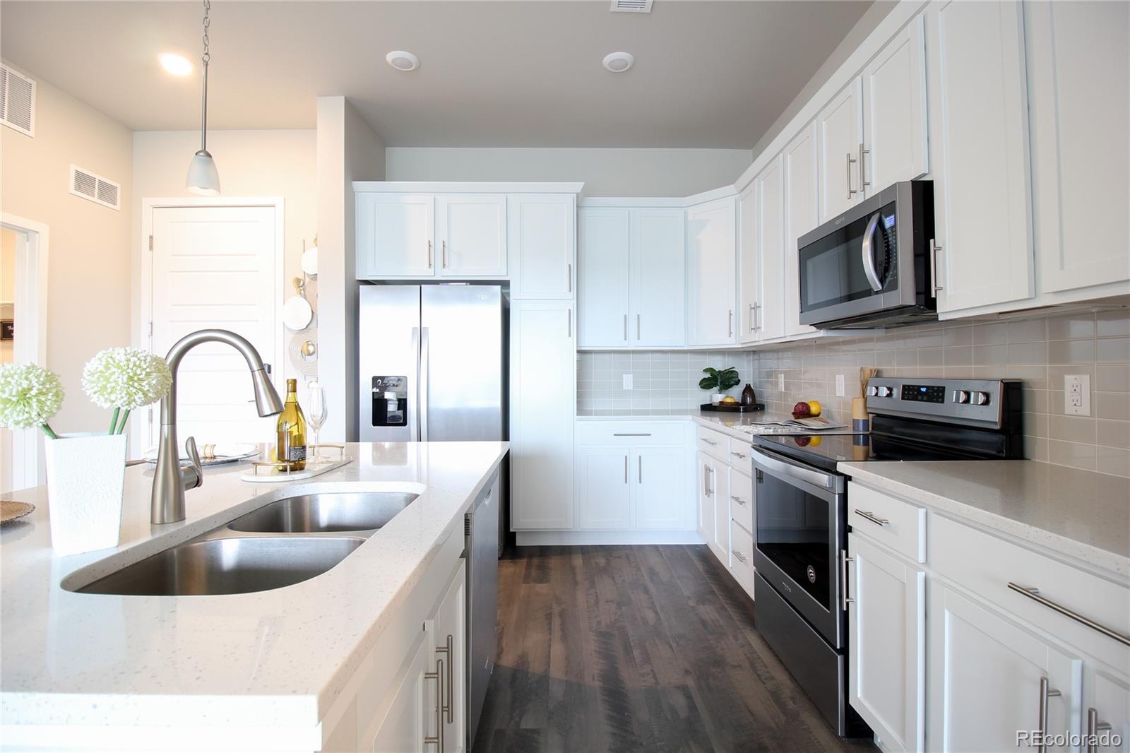 420 E Fremont Pl #408, Littleton, CO 80122