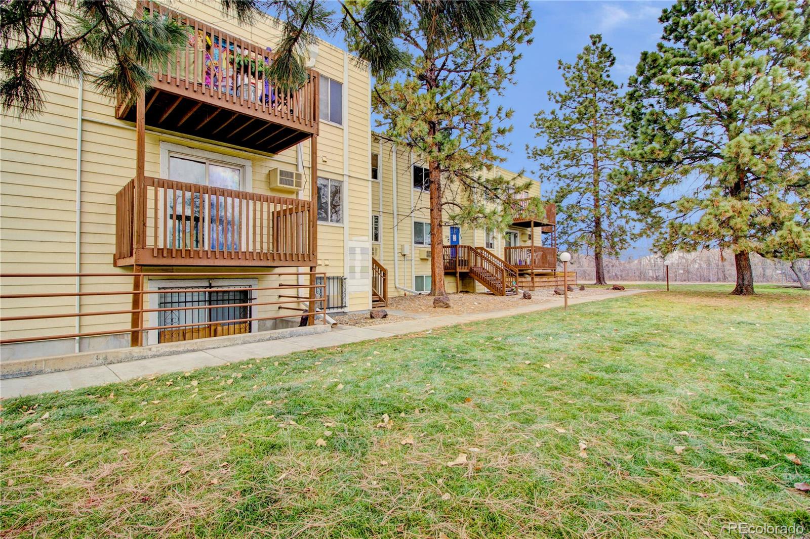 9340 W 49th Ave #213, Wheat Ridge, CO 80033