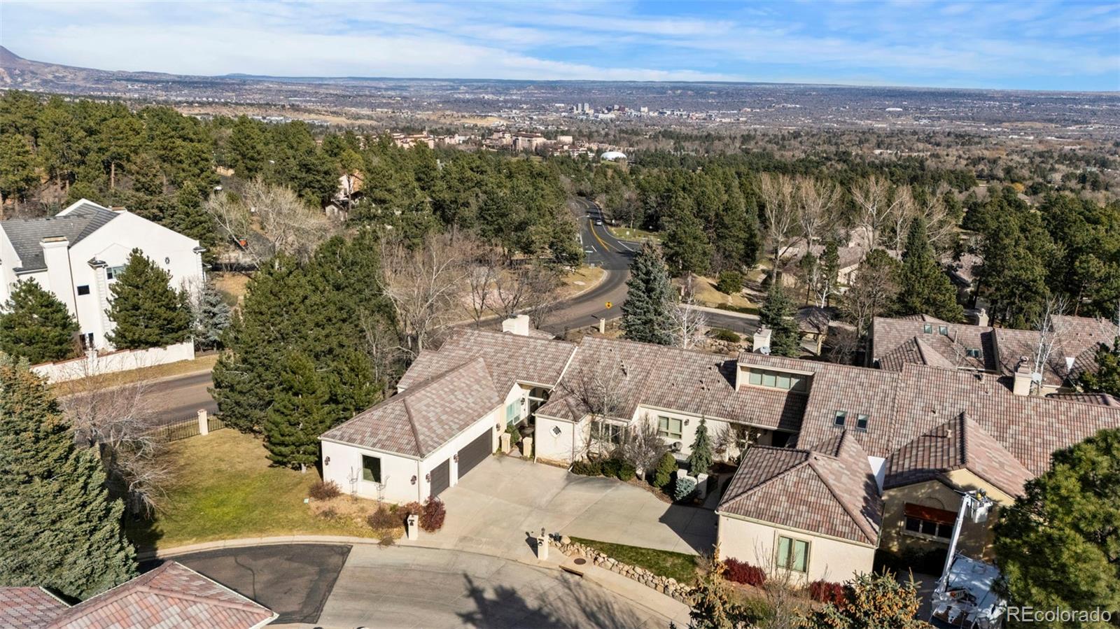 3970 Hermitage Dr, Colorado Springs, CO 80906