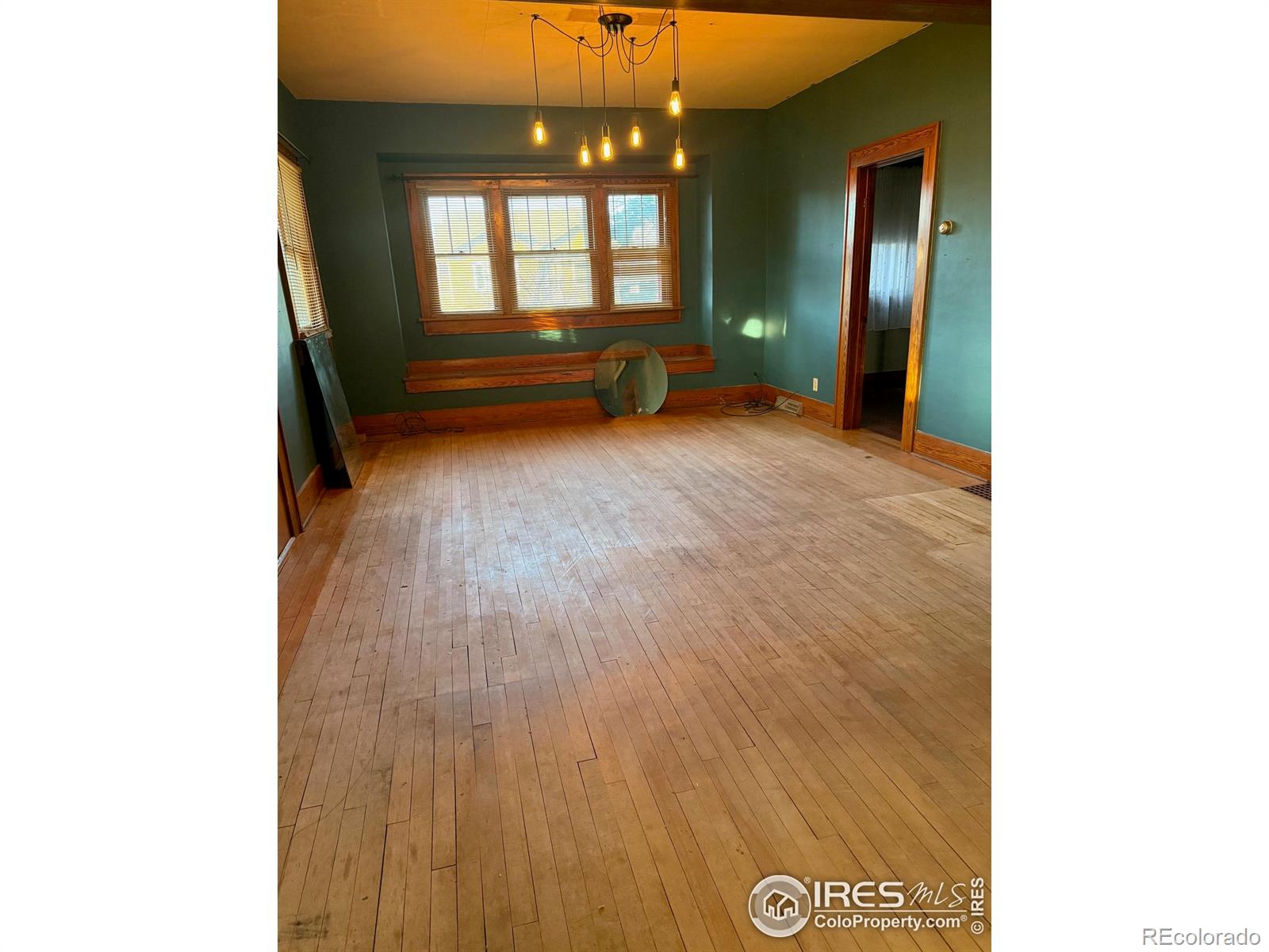142 N Walker Ave, Haxtun, CO 80731