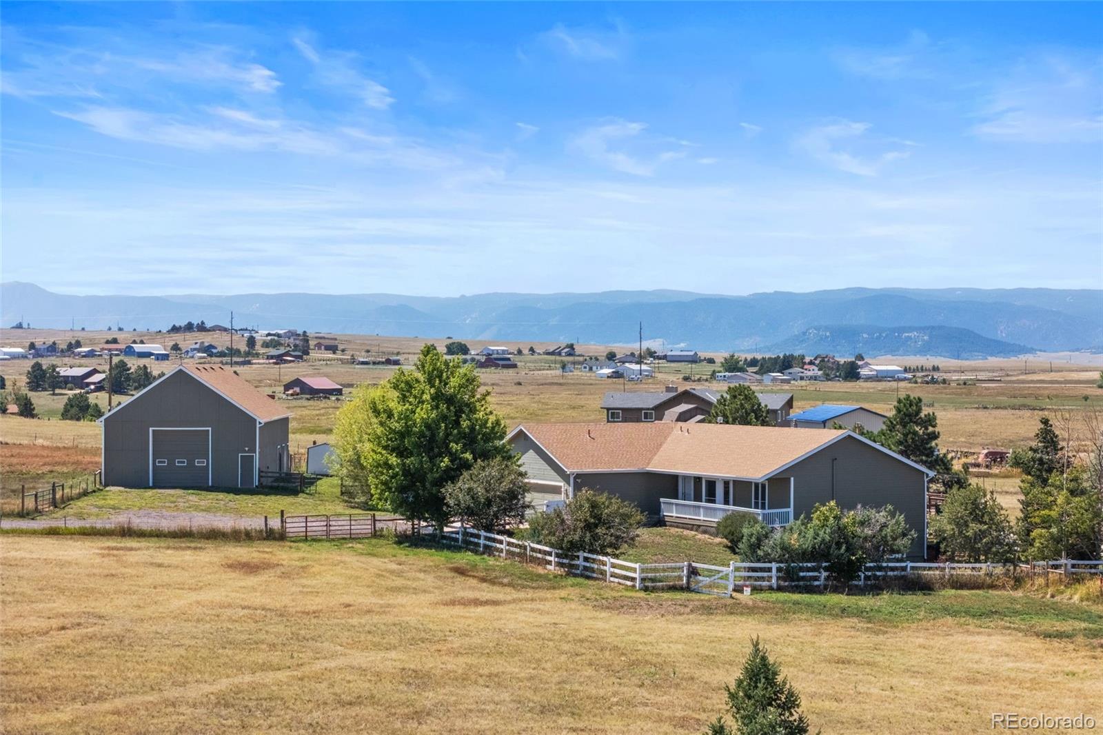 11549 Haskell Creek Rd, Larkspur, CO 80118