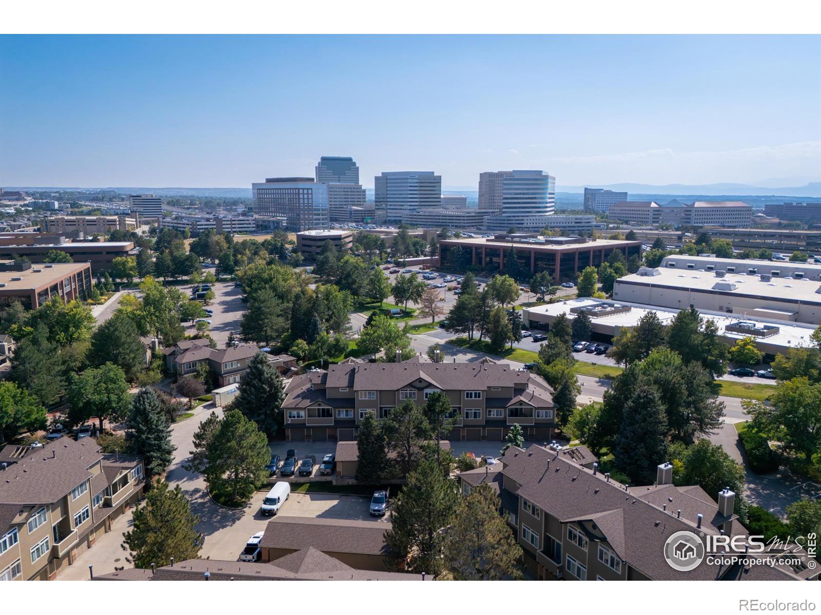 6001 S Yosemite St #J301, Greenwood Village, CO 80111
