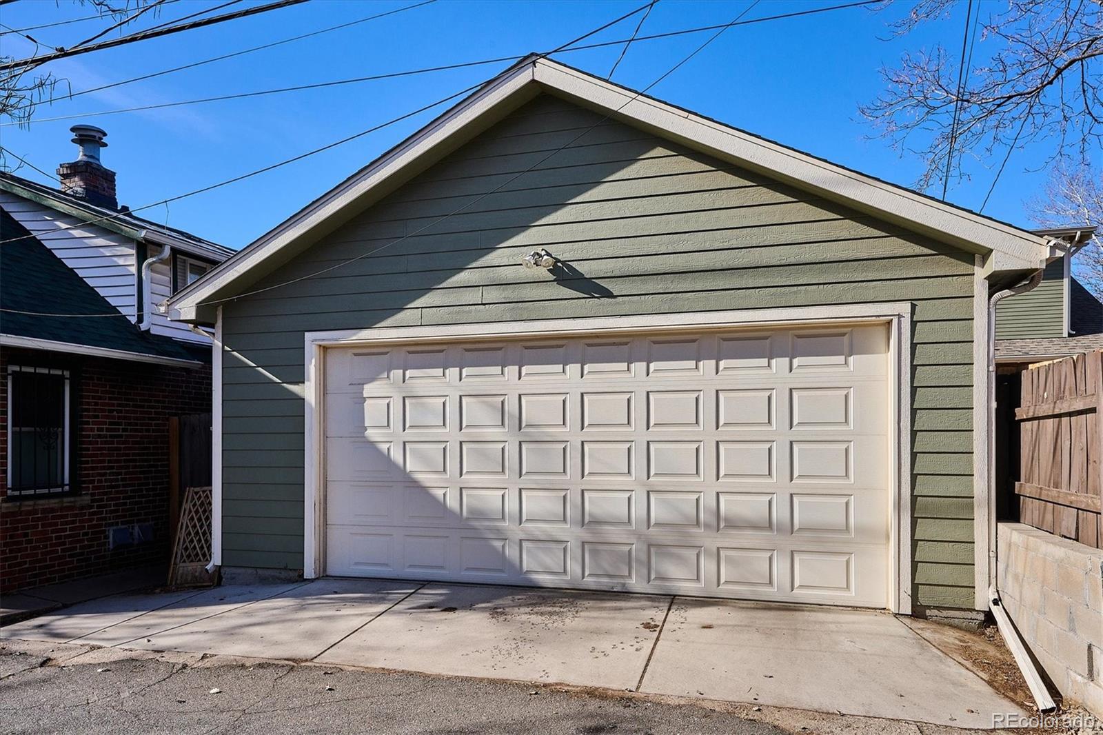 2514 Forest St, Denver, CO 80207