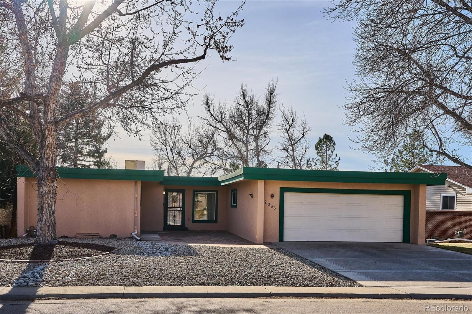 2366 Crabtree Dr, Centennial, CO 80121