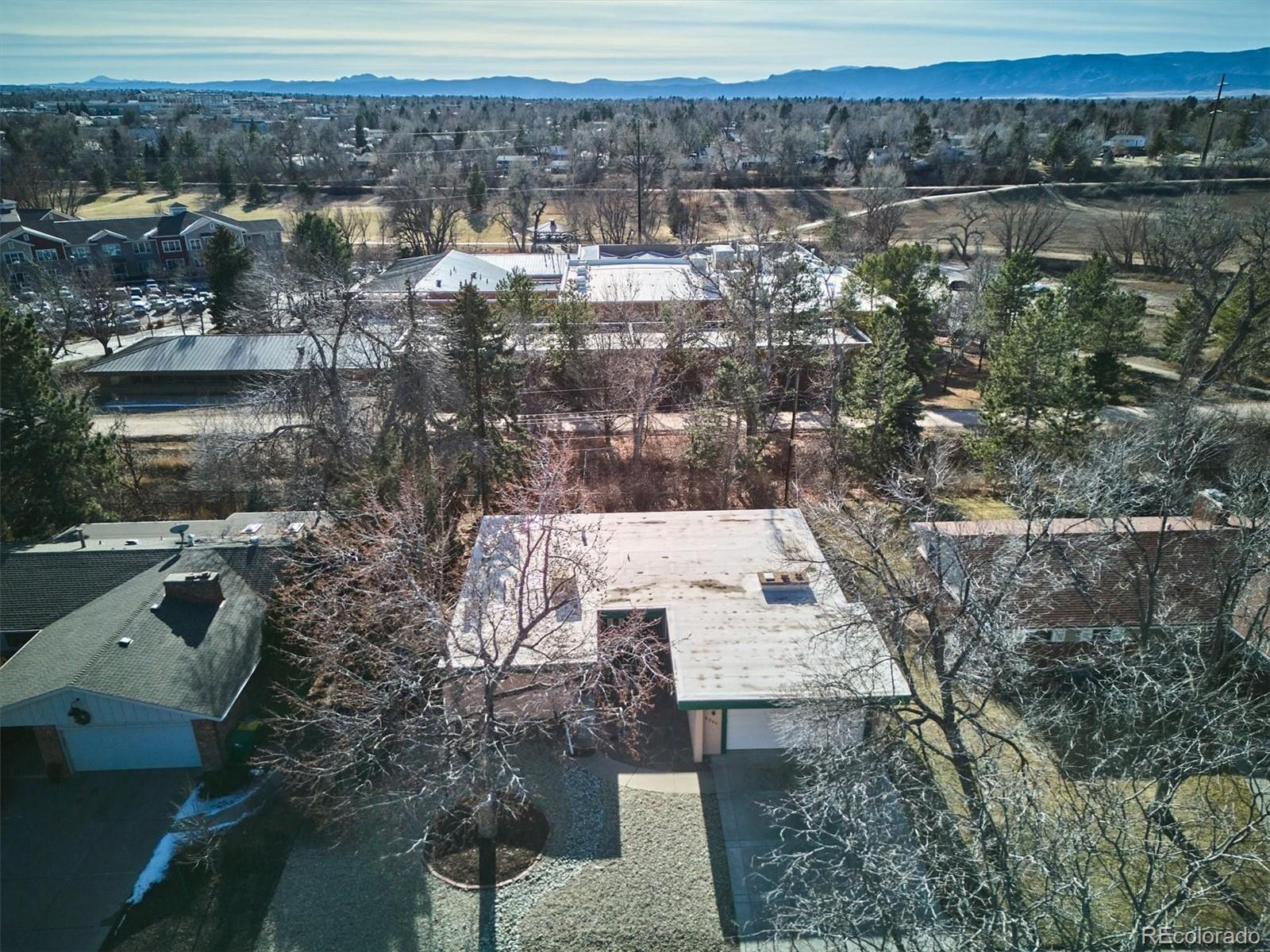 2366 Crabtree Dr, Centennial, CO 80121