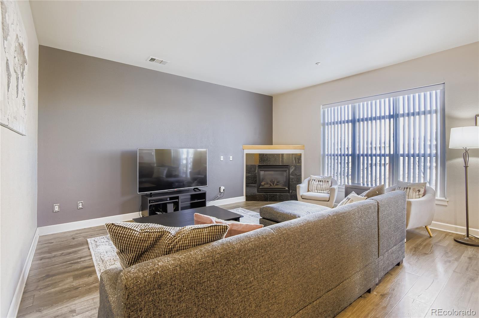 5677 S Park Pl #C202, Englewood, CO 80111