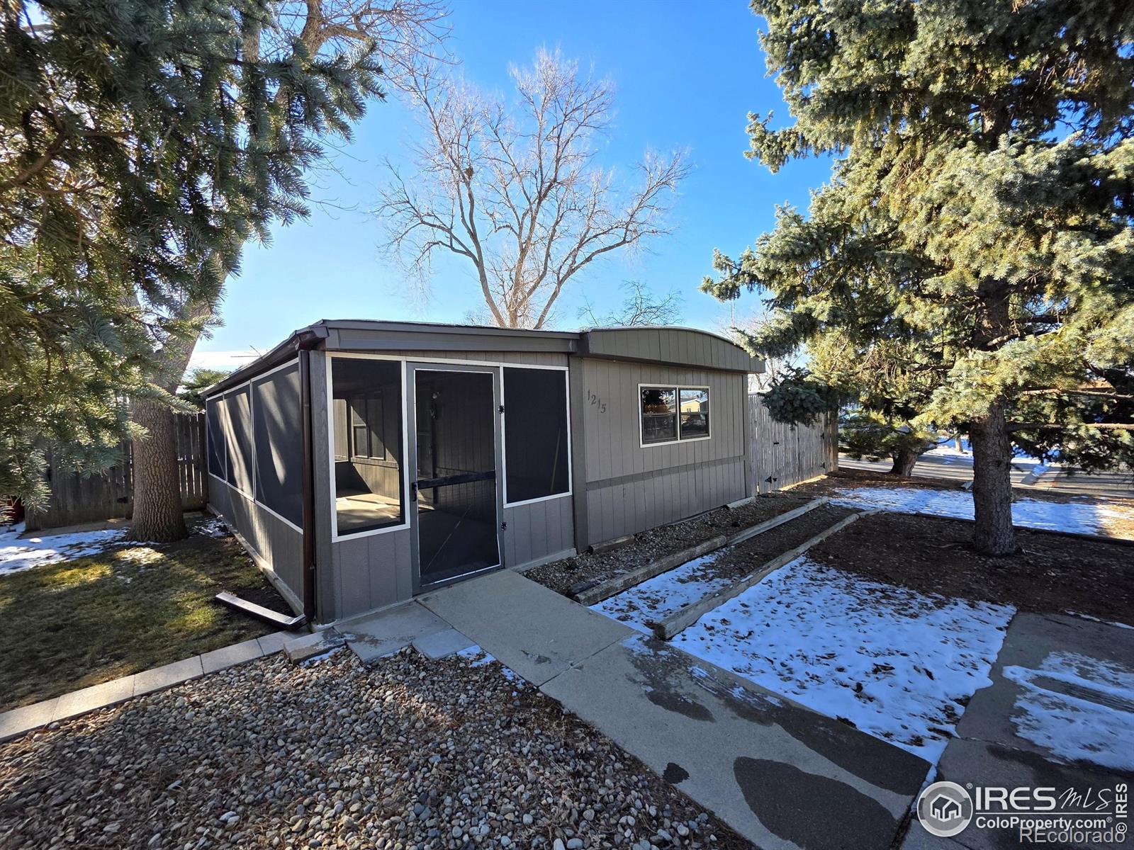 1215 Maclaughlin Ct, Dacono, CO 80514