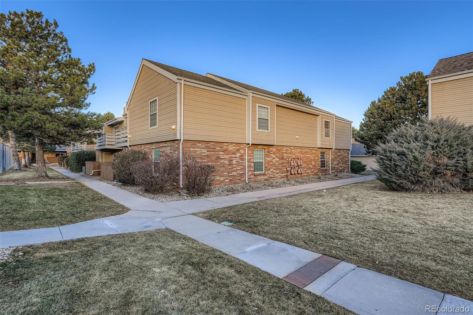 3336 S Ammons St #12-102, Lakewood, CO 80227