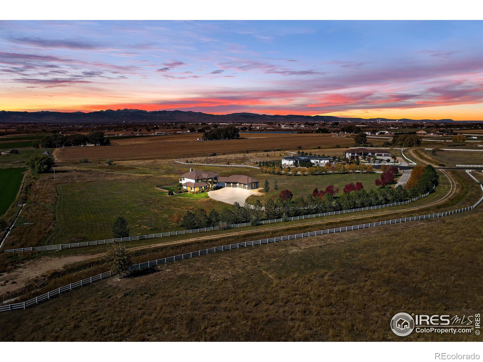 27132 Coyote Ridge Ln, Johnstown, CO 80534