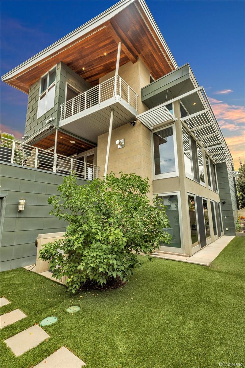 301 Monroe St, Denver, CO 80206