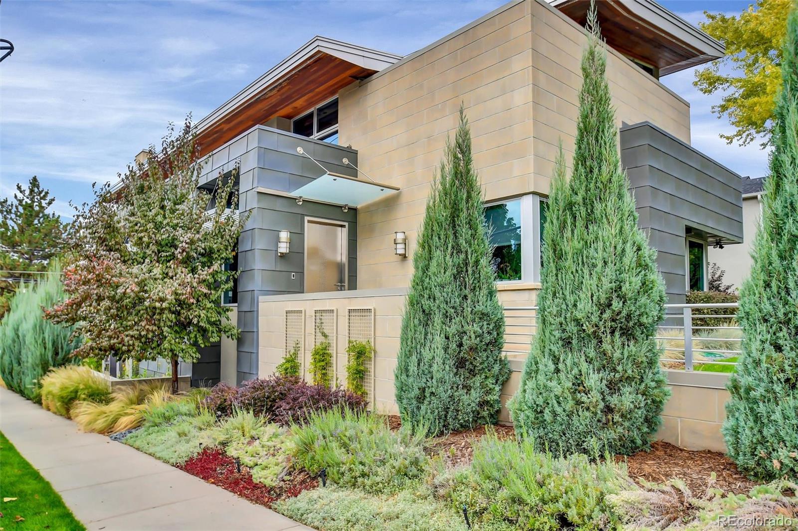 301 Monroe St, Denver, CO 80206