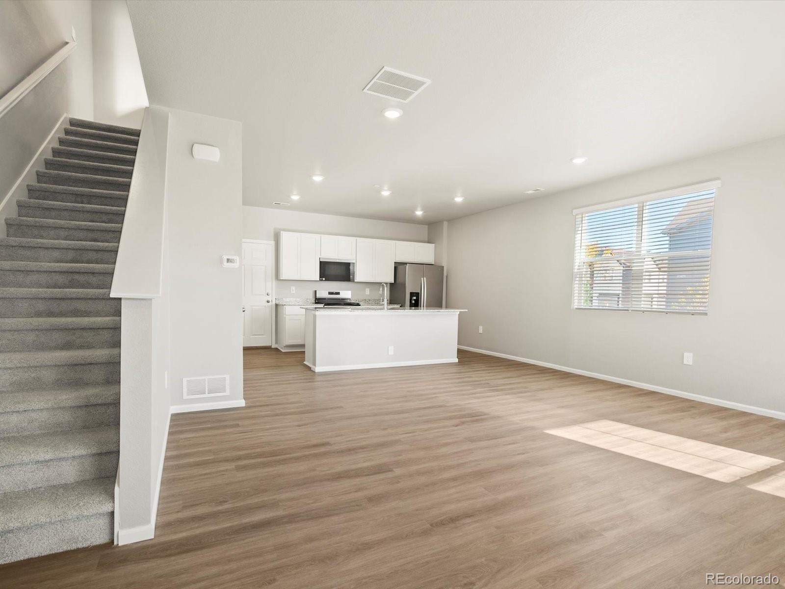 22175 E 7th Pl, Aurora, CO 80018