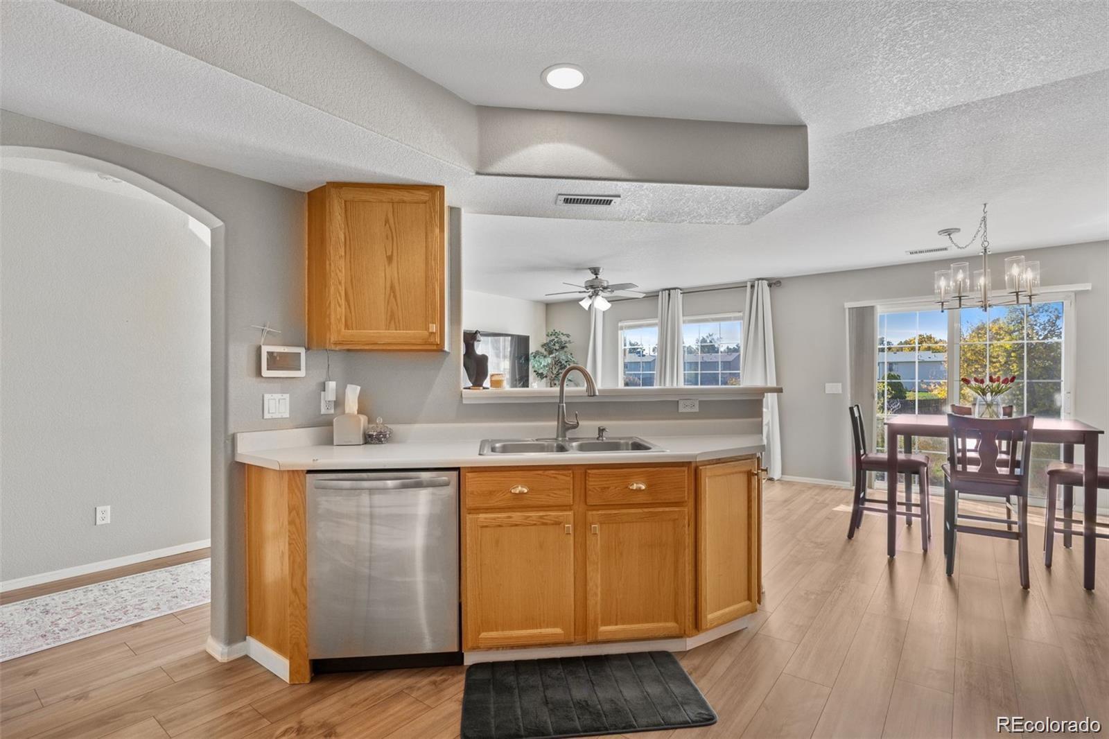 1381 S Cathay Ct #106, Aurora, CO 80017