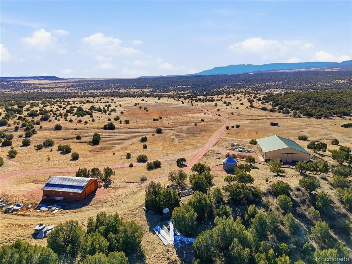 7825 Soda Creek Rd, Pueblo, CO 81005