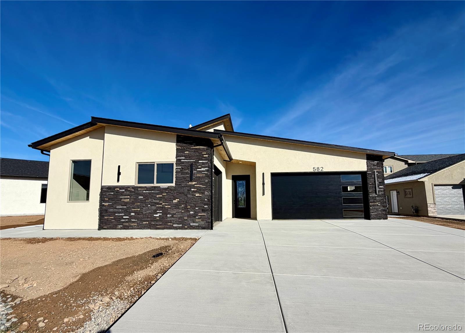 582 Fledgefield Dr, Grand Junction, CO 81504