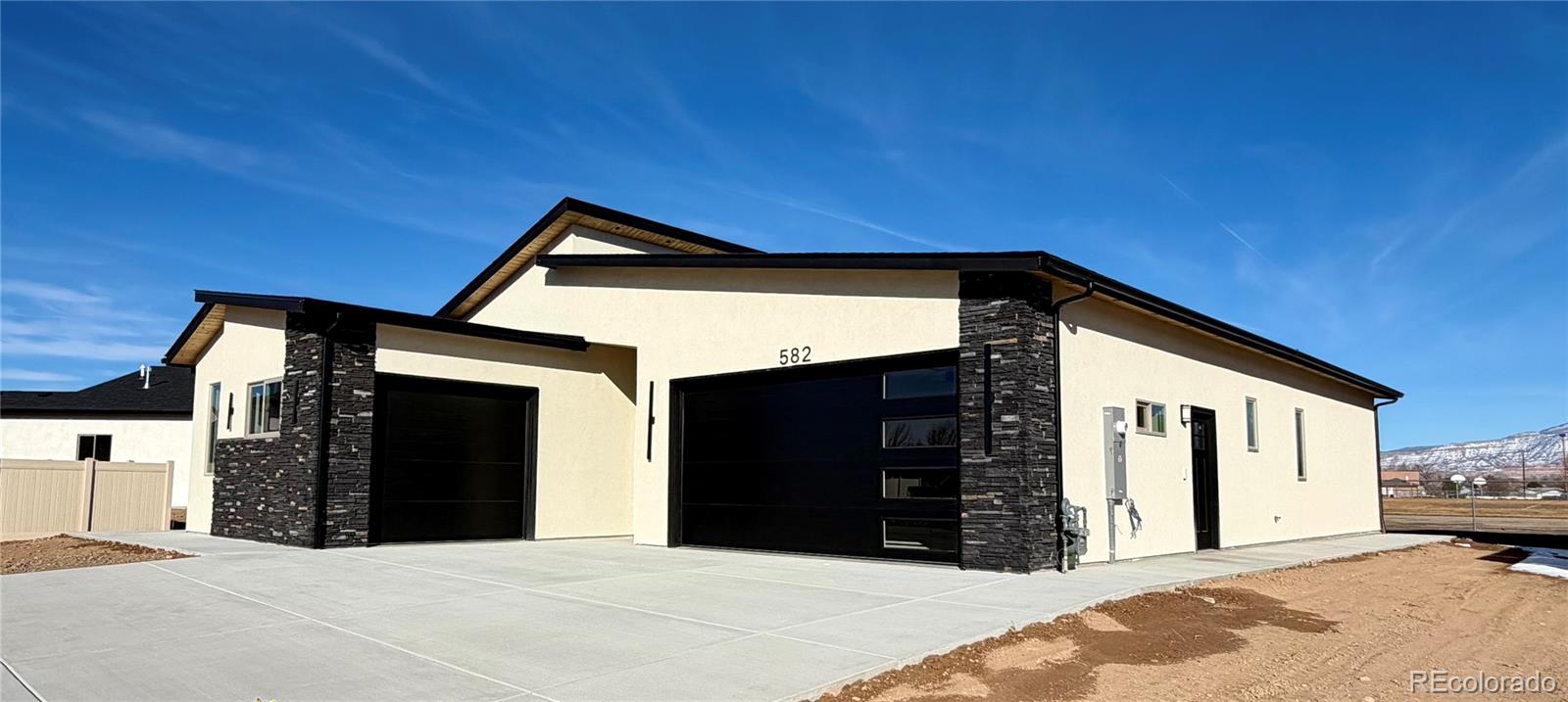 582 Fledgefield Dr, Grand Junction, CO 81504