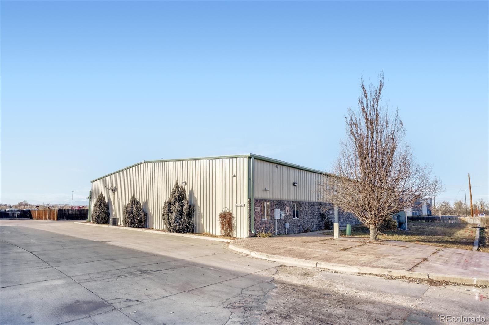 8681 Rosemary St, Commerce City, CO 80022