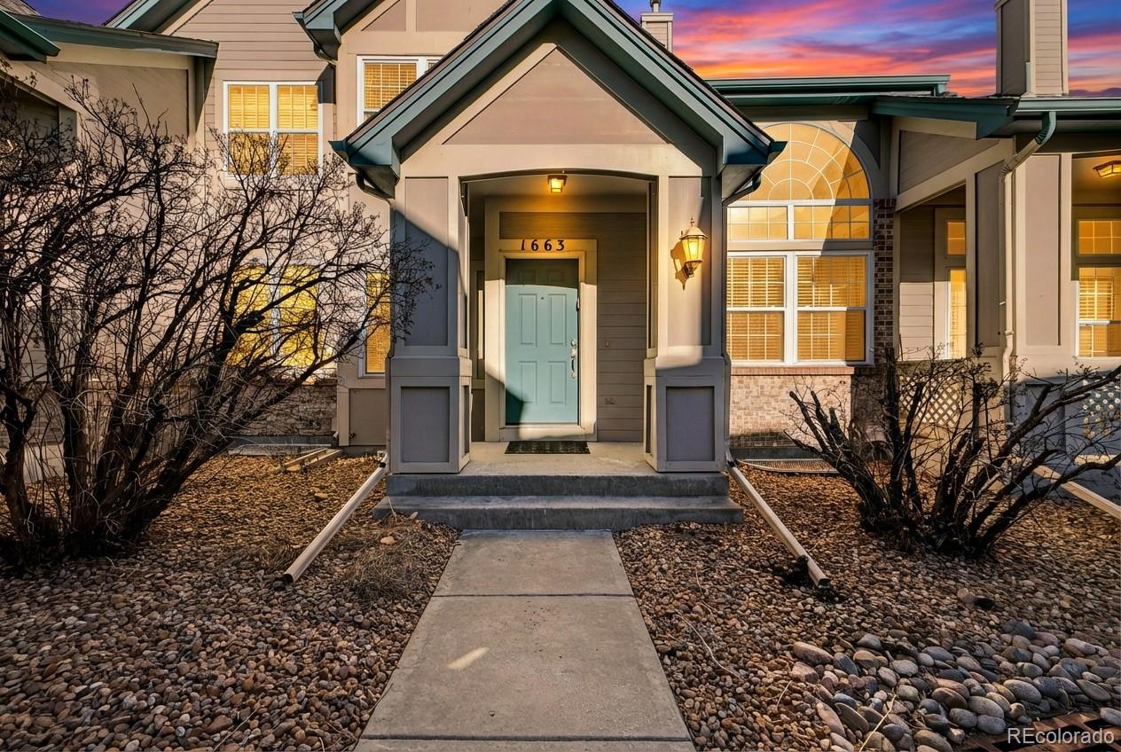 1663 S Emporia Ct, Aurora, CO 80247