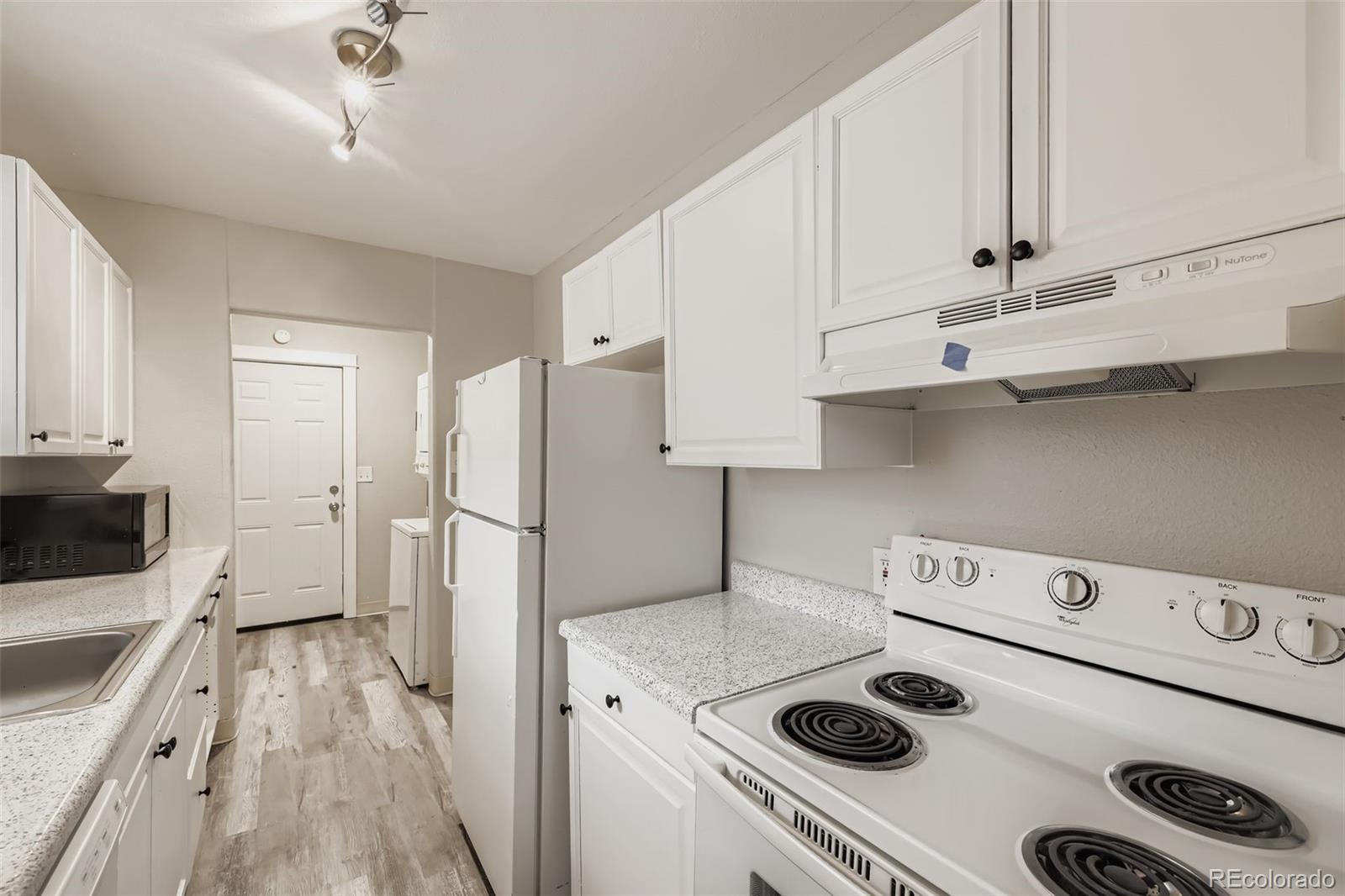 2511 S Broadway, Denver, CO 80210