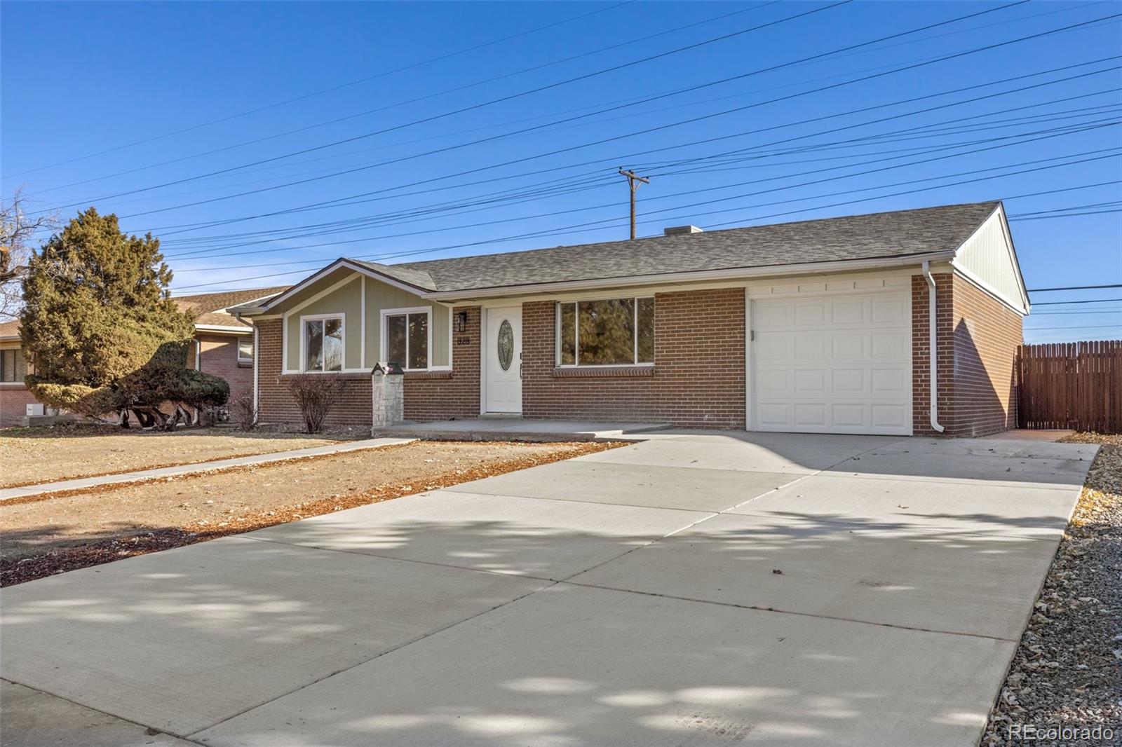 828 S Jasmine St, Denver, CO 80224