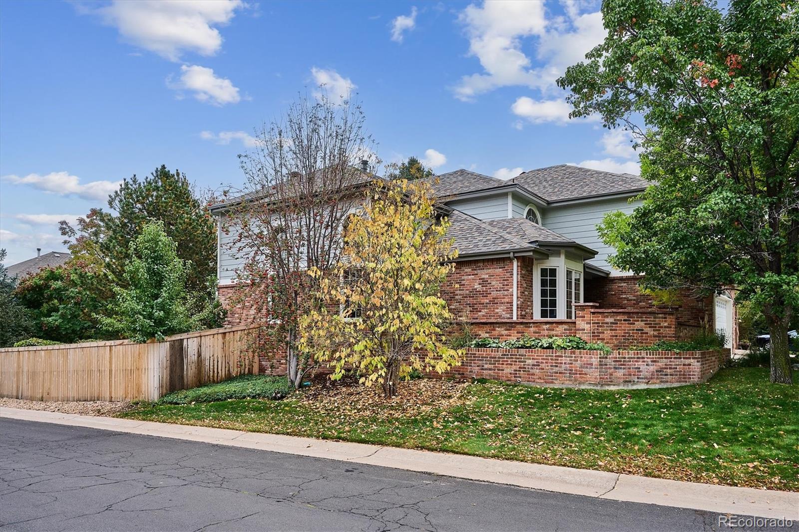 7604 S Platteview Dr, Littleton, CO 80128