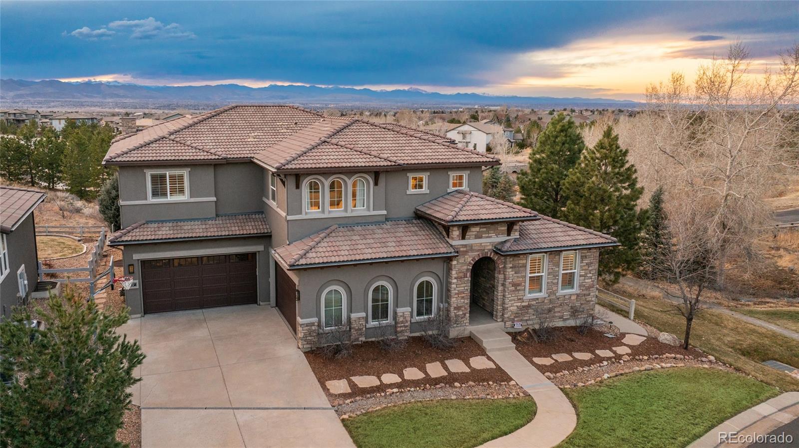 237 Maplehurst Dr, Highlands Ranch, CO 80126