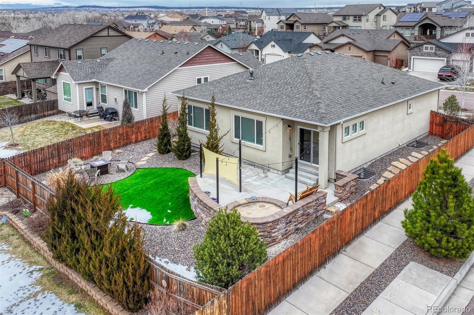 6851 Mustang Rim Dr, Colorado Springs, CO 80923