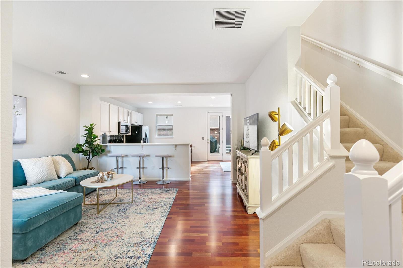 13552 E Weaver Pl, Englewood, CO 80111