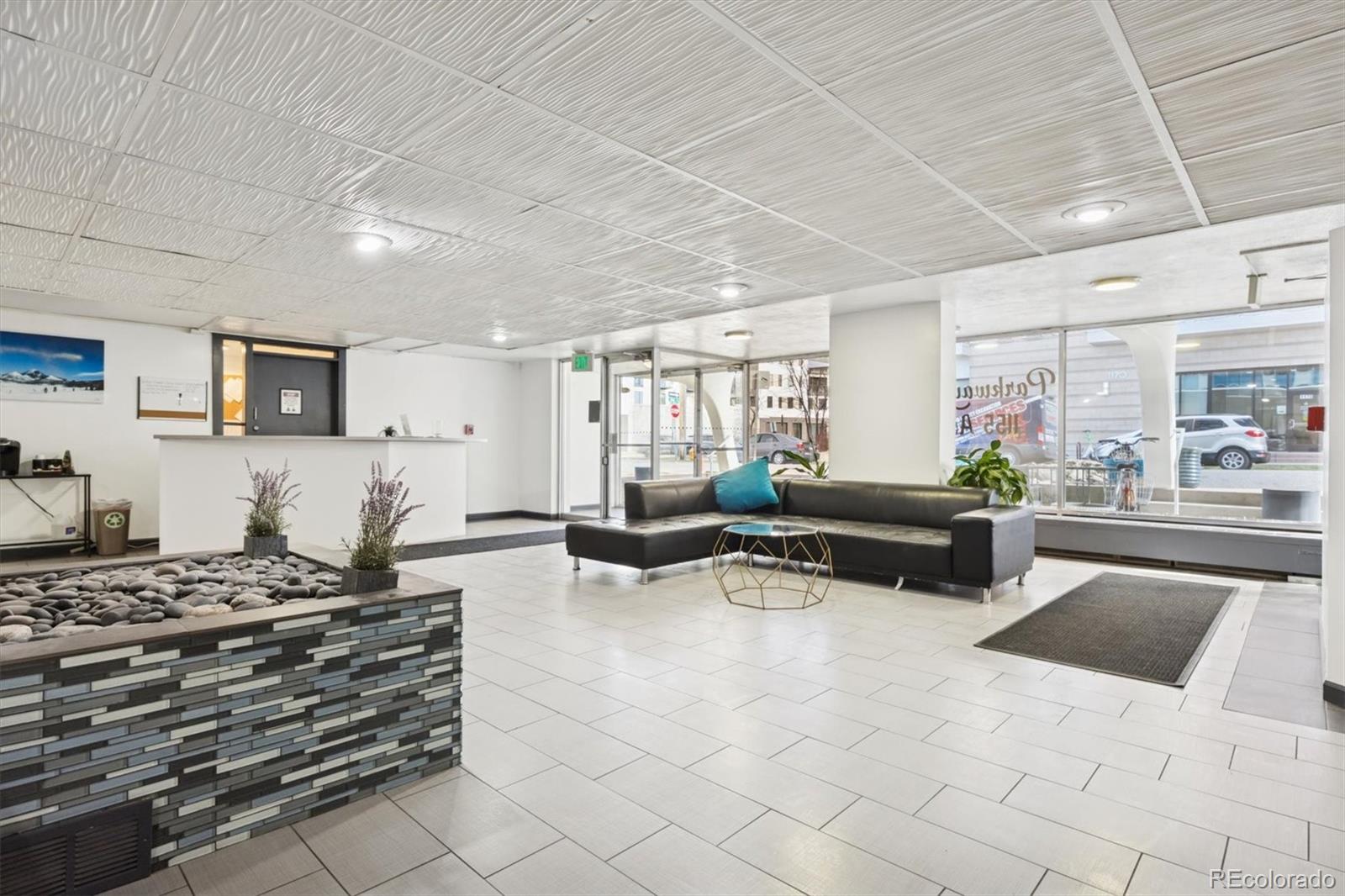 1155 N Ash St #308, Denver, CO 80220