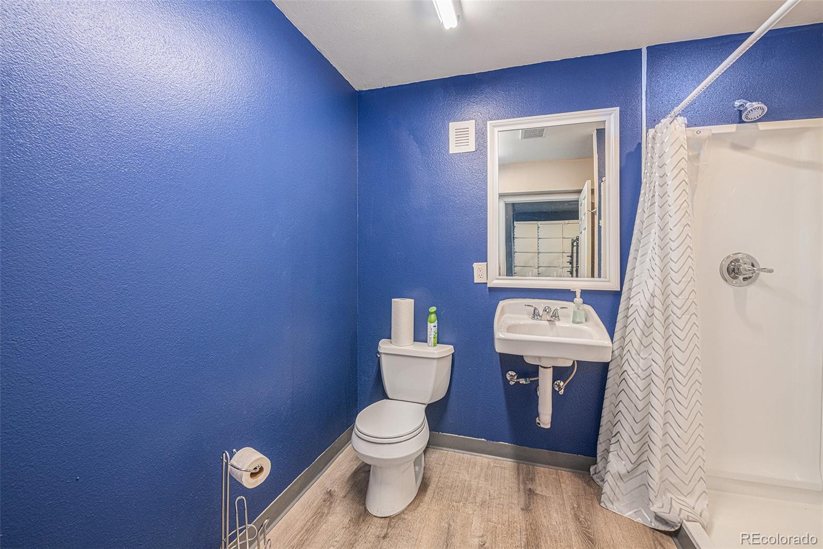 2111 S College Ave #J, Fort Collins, CO 80525