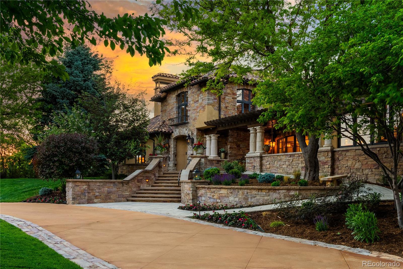 45 Charlou Cir, Cherry Hills Village, CO 80111