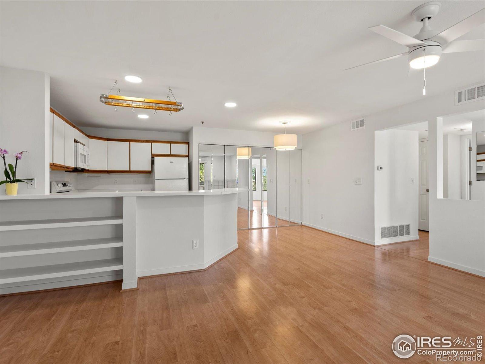 33 S Boulder Cir #316, Boulder, CO 80303