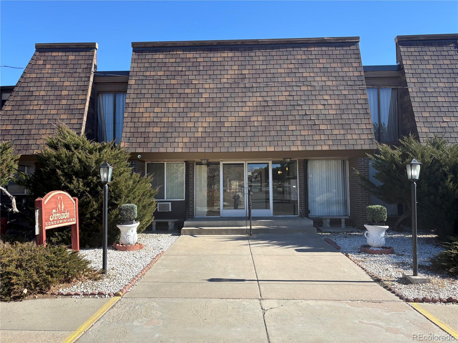 8330 Zuni St #207, Denver, CO 80221
