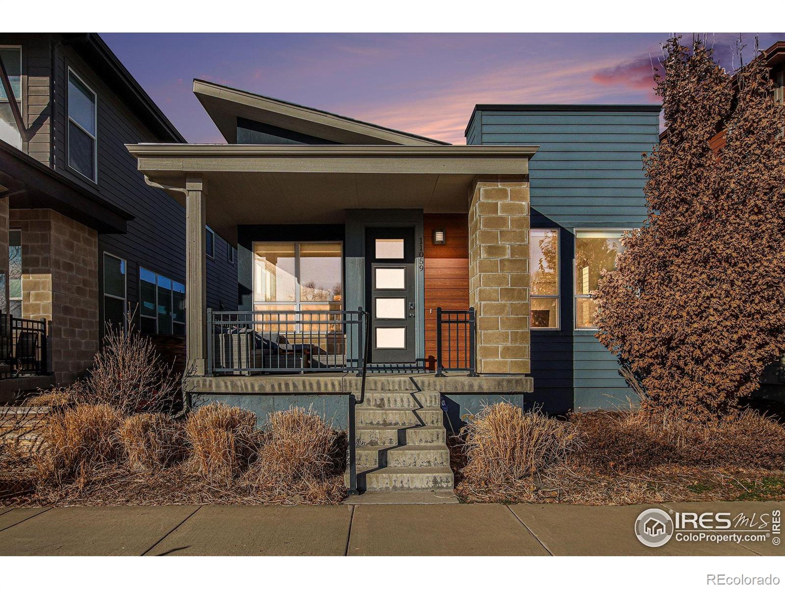 11059 E 25th Dr, Aurora, CO 80010
