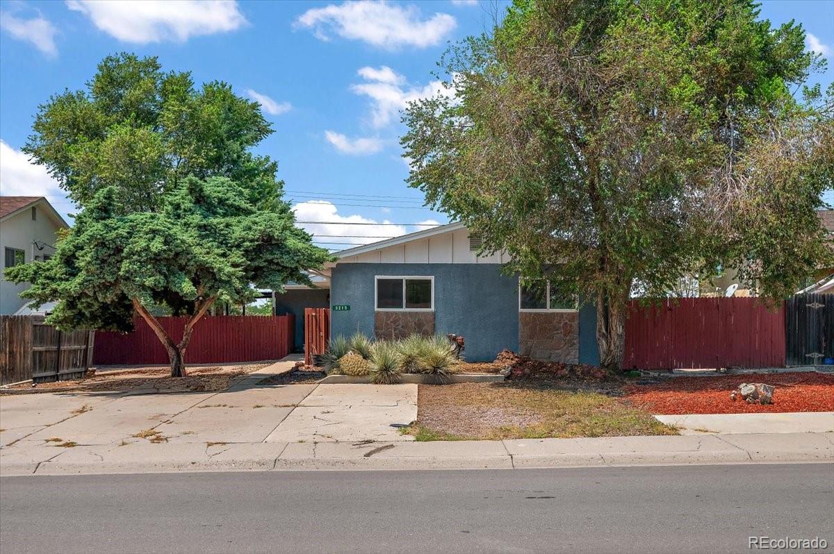 3215 Baltimore Ave, Pueblo, CO 81008