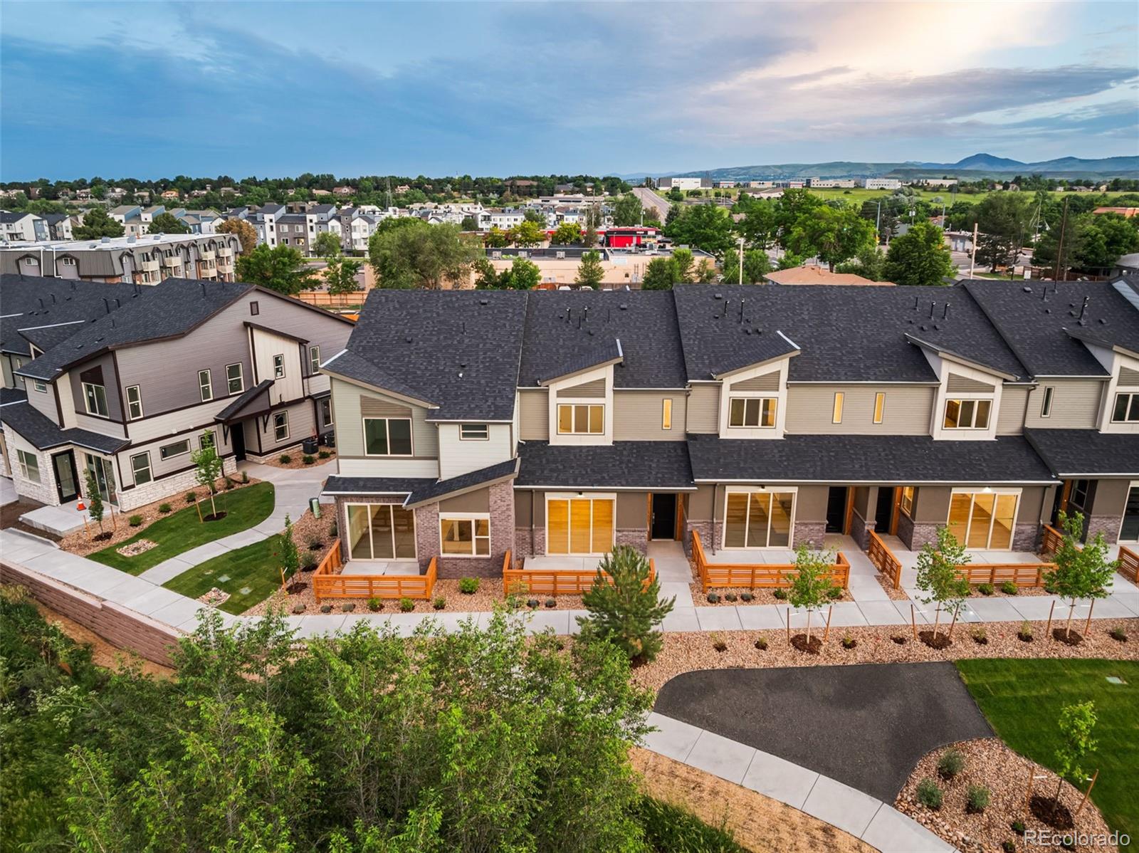 12344 W 58th Ct, Arvada, CO 80004