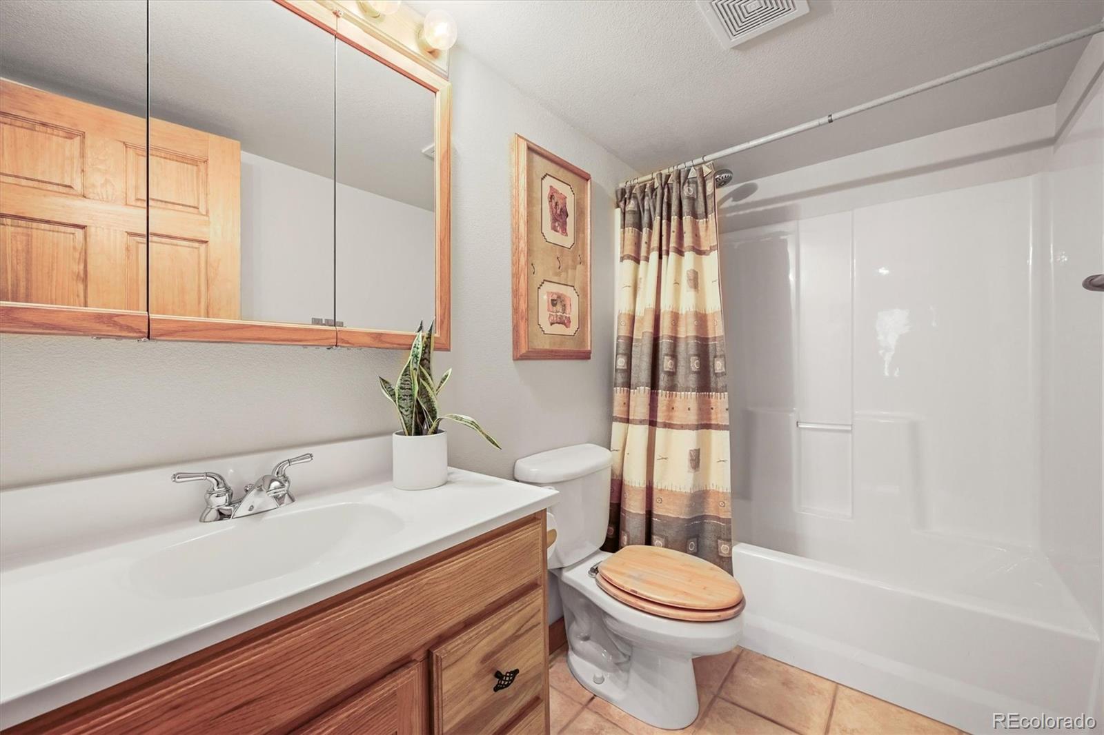 9868 Overlook Rd, Sedalia, CO 80135