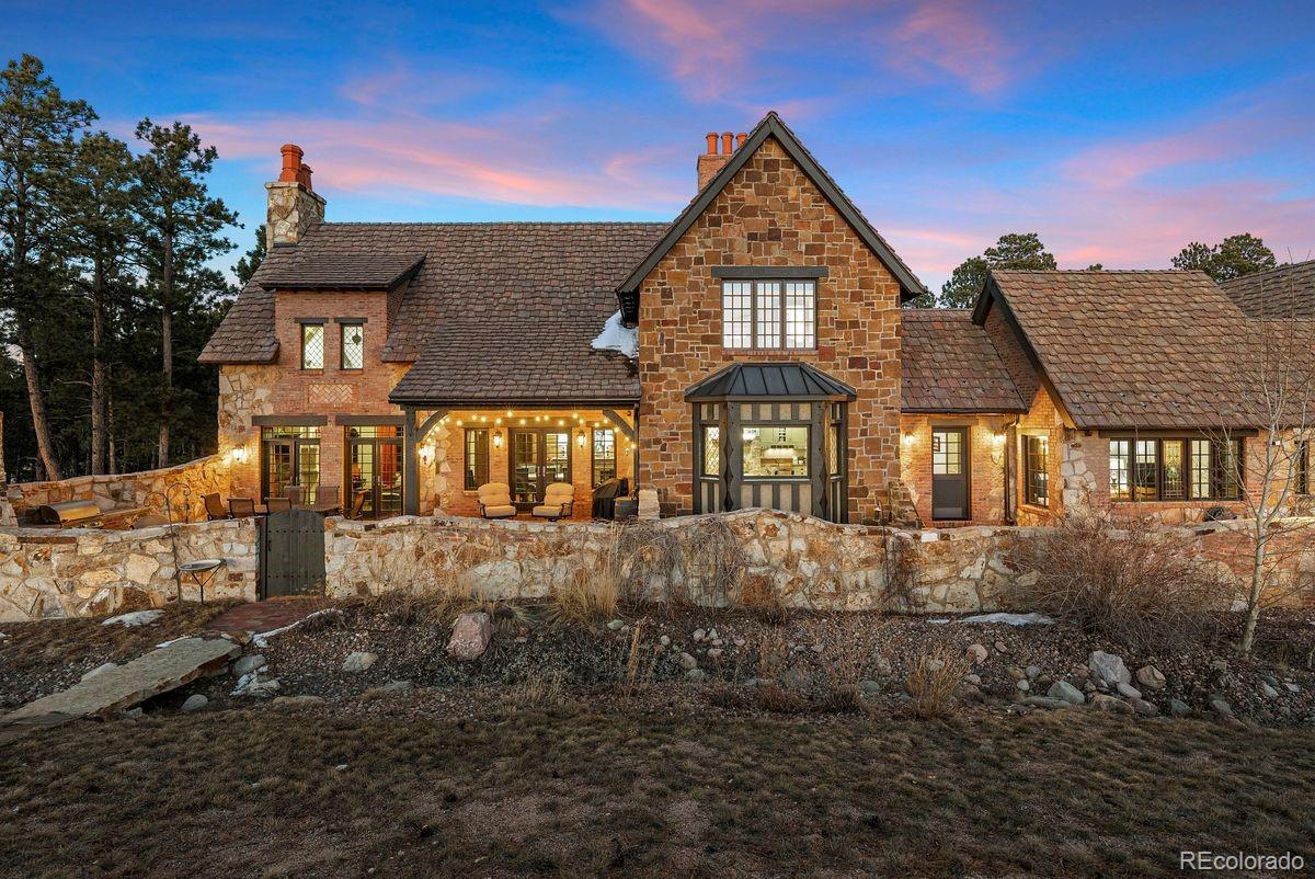 4340 Foxchase Way, Colorado Springs, CO 80908