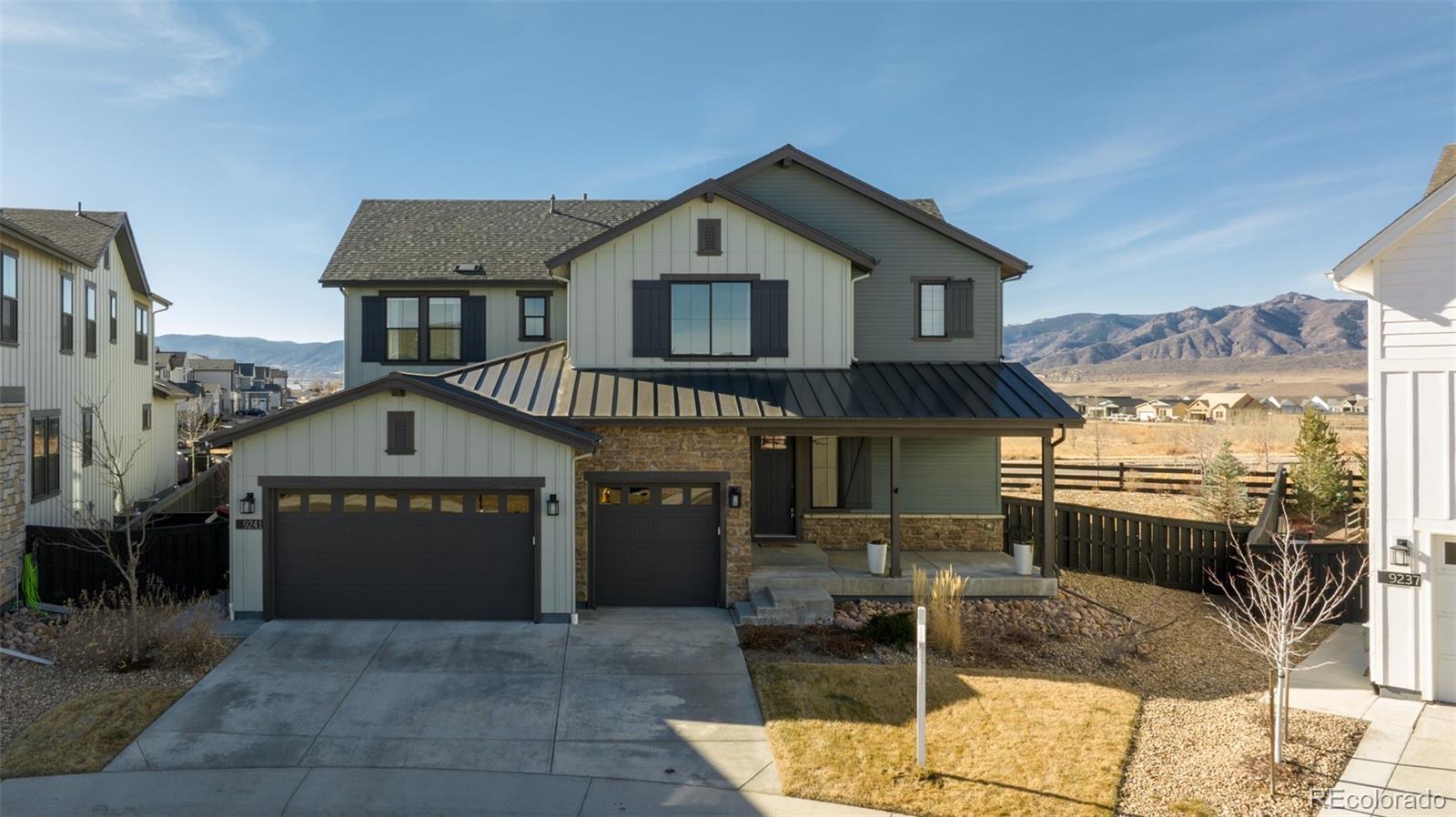 9241 Star Streak Cir, Littleton, CO 80125