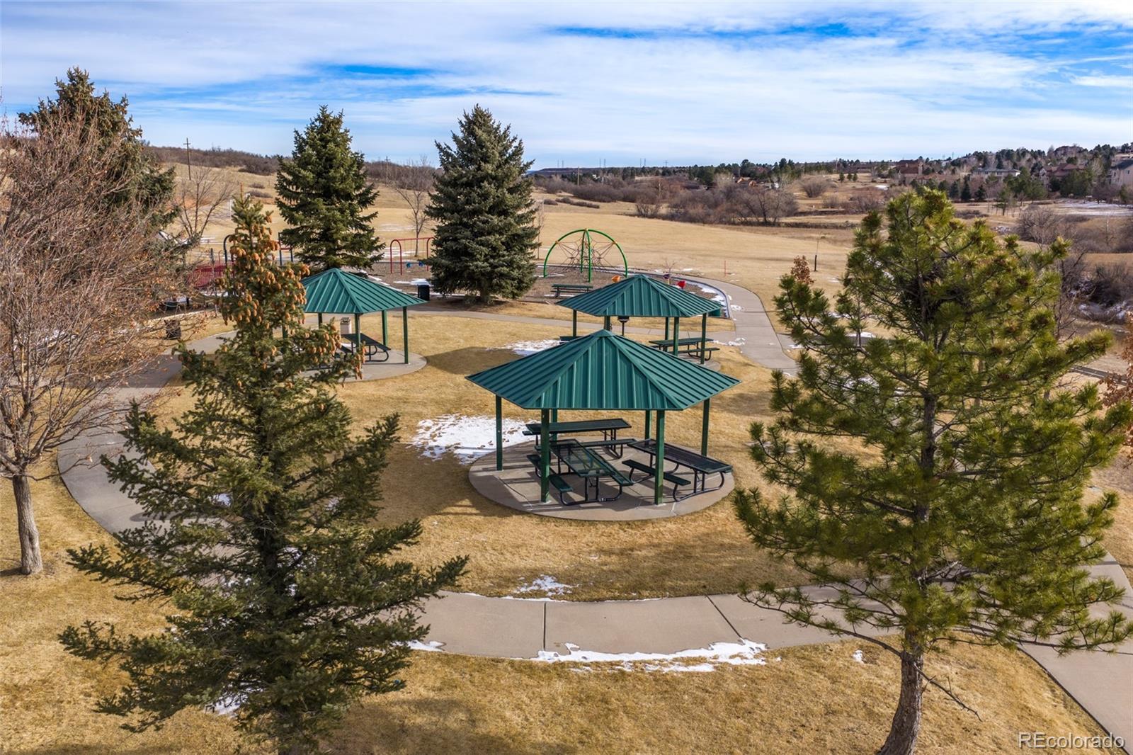 343 Crossing Cir, Castle Pines, CO 80108