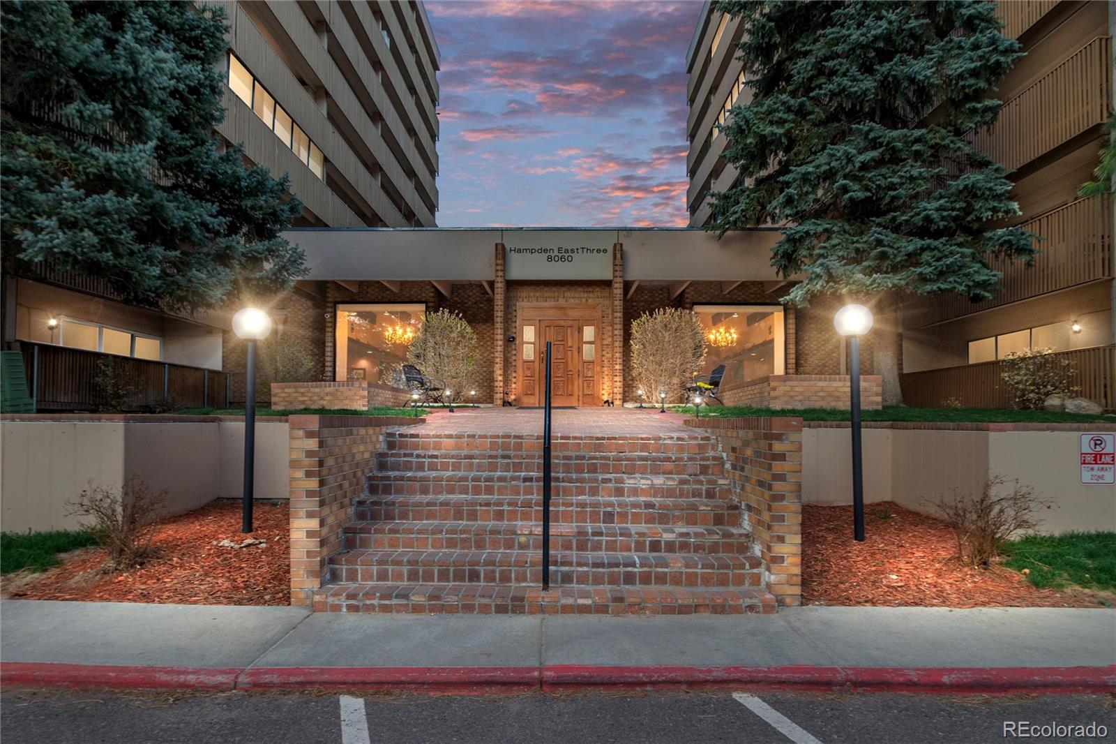 8060 E Girard Ave #208, Denver, CO 80231