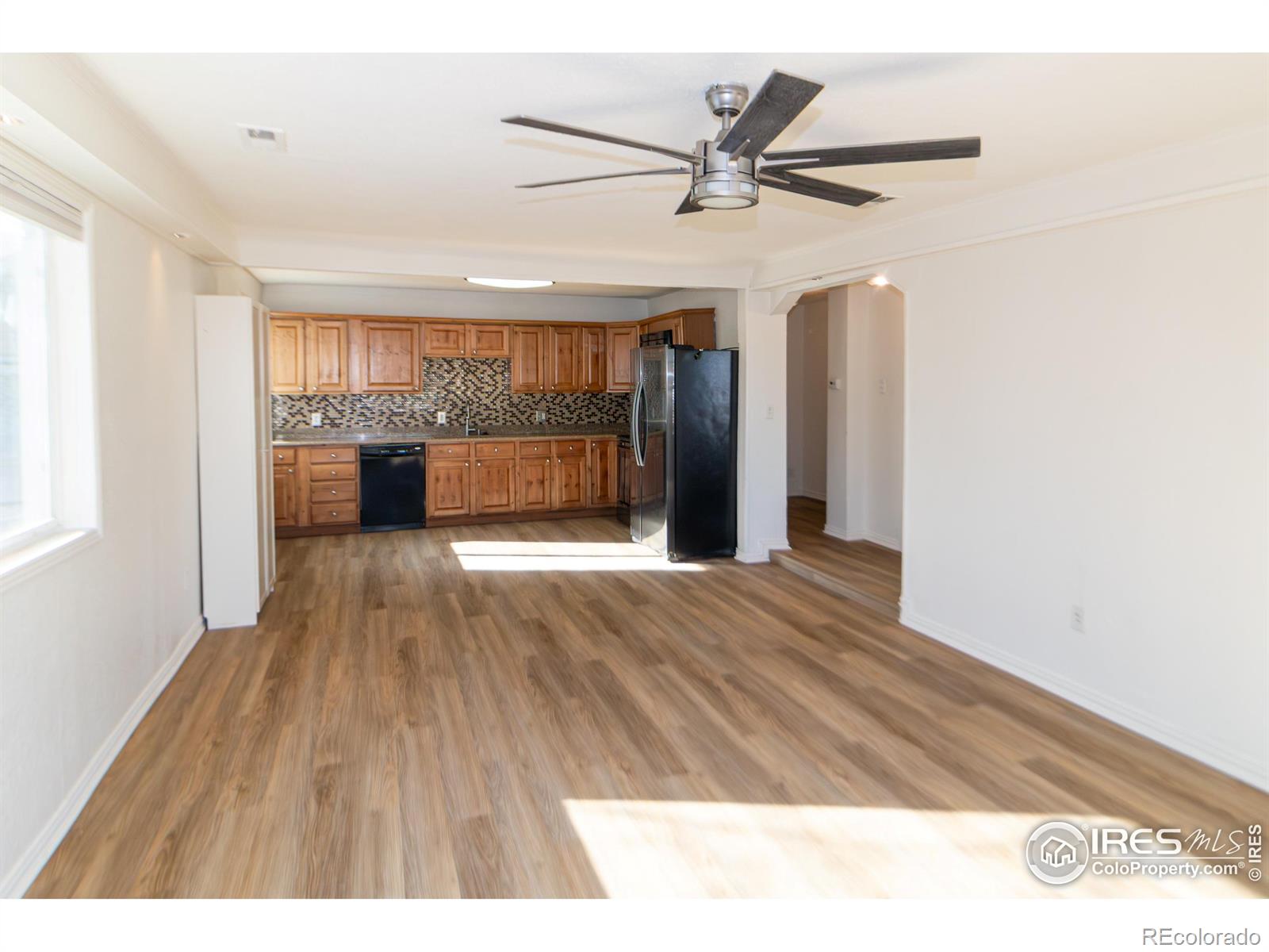 927 S Yates St #A, Denver, CO 80219