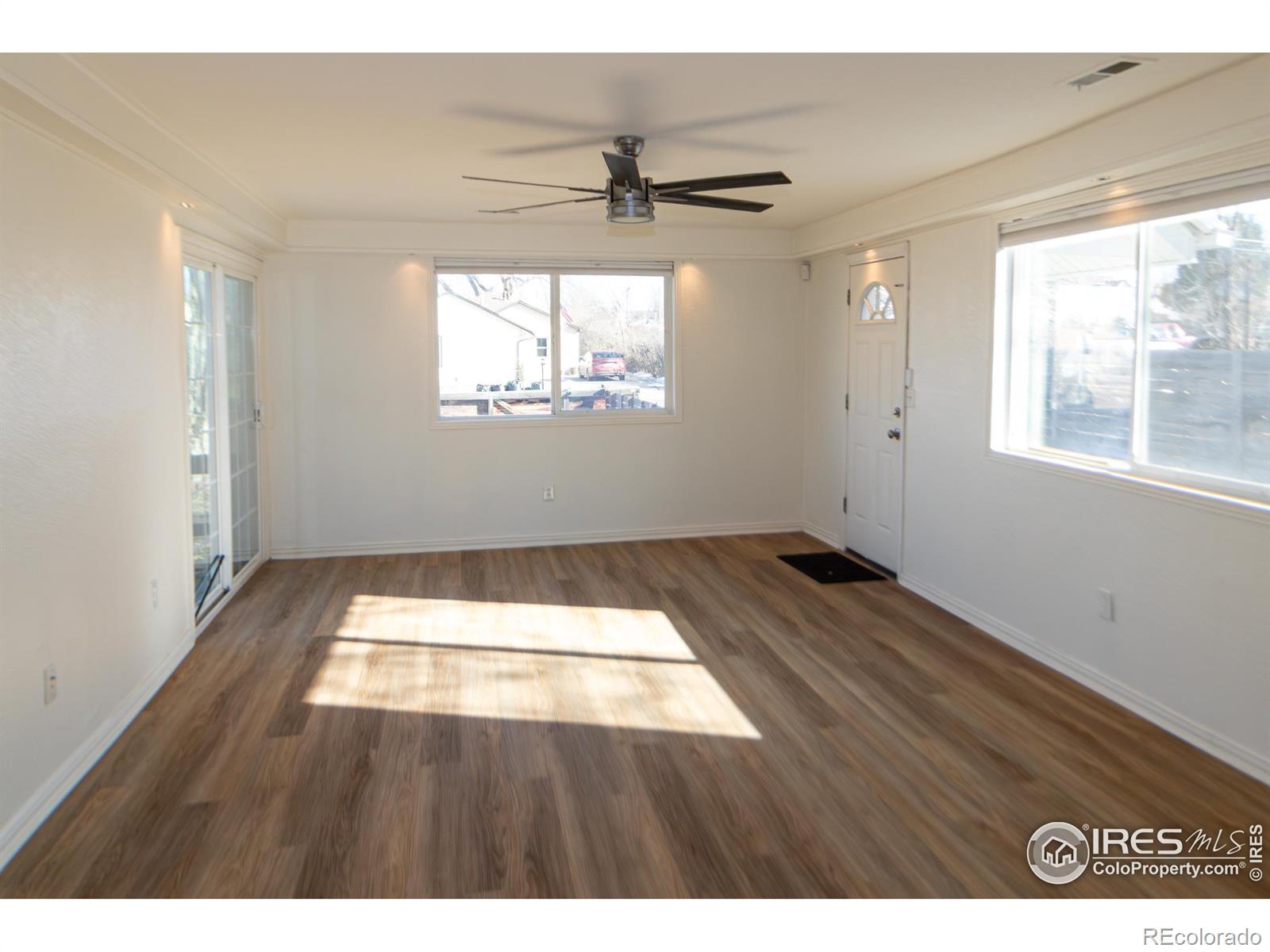 927 S Yates St #A, Denver, CO 80219