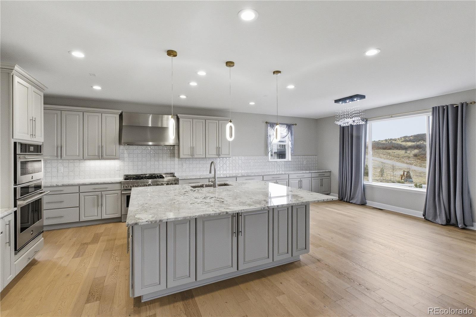 5910 Riesberg Ln, Castle Rock, CO 80104