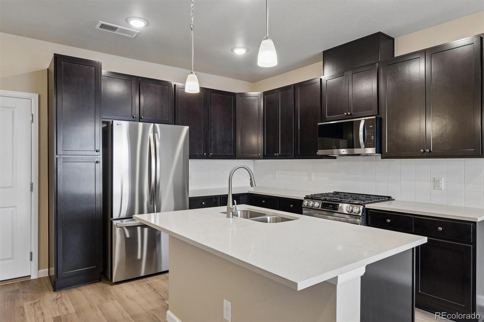 6710 Merseyside Ln, Castle Pines, CO 80108