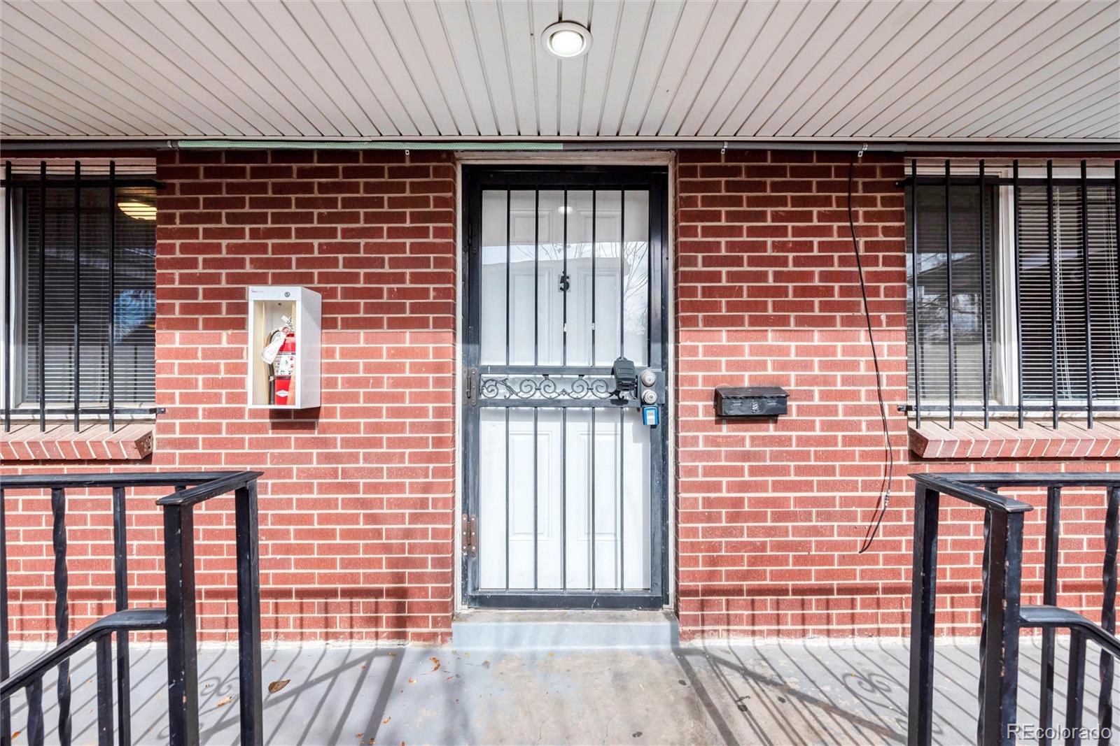 1634 Boston St, Aurora, CO 80010