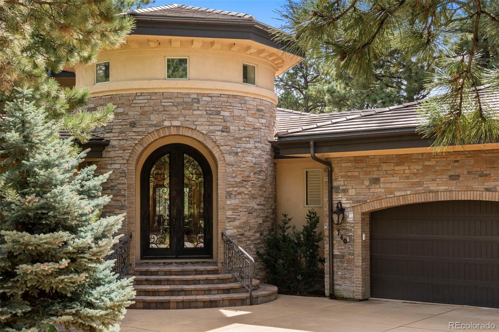 740 Silver Oak Grv, Colorado Springs, CO 80906